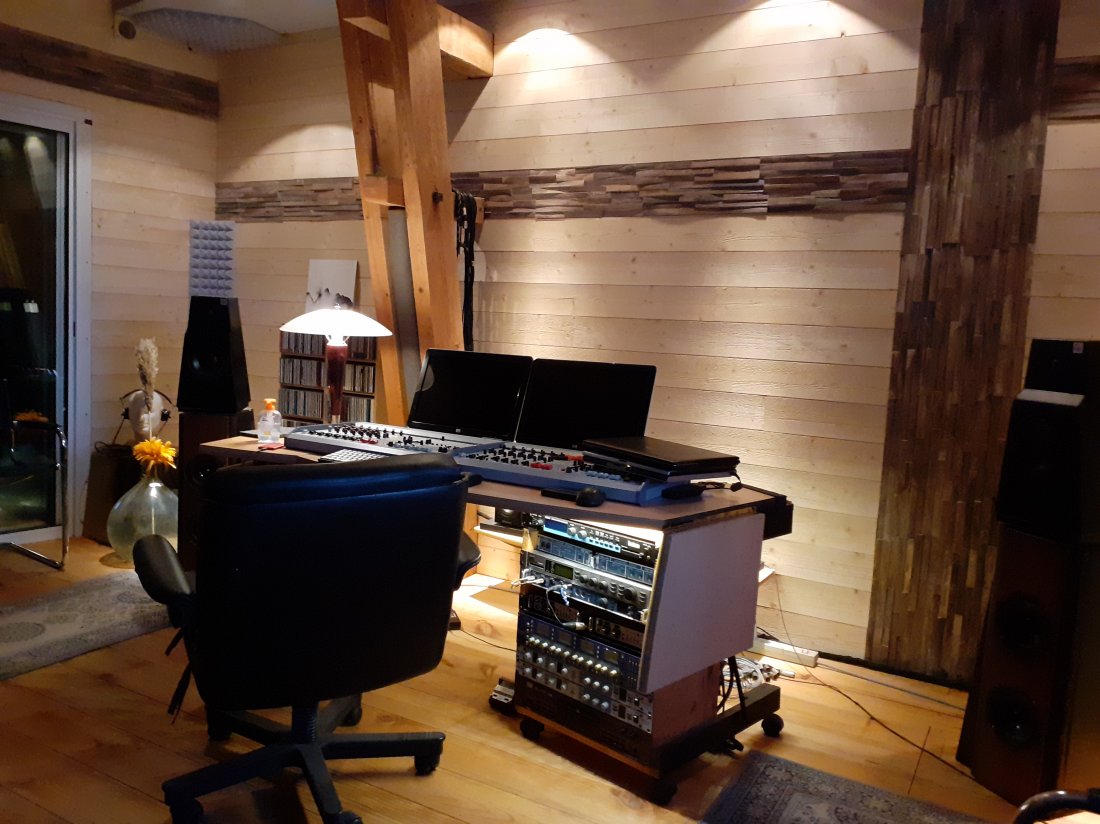 1. Studio Alys: équipement professionnel de haute qualité
2. Enregistrement de musique et de voix av